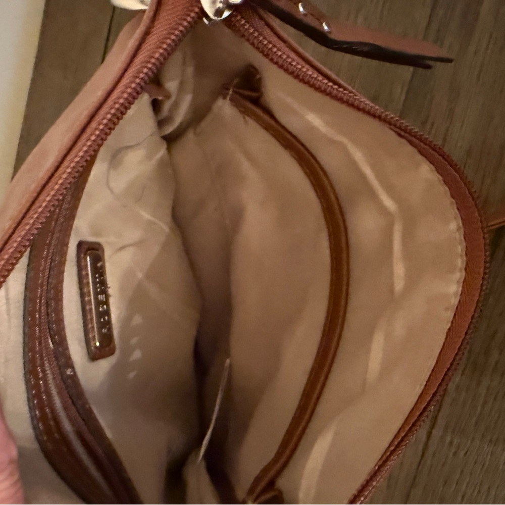 Elegant Brown Leather Crossbody Bag